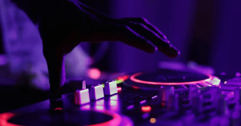 10 unverzichtbare Geschenke für glückliche DJs