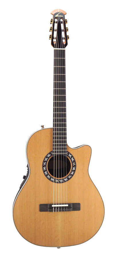 E-Akustik Klassikgitarre Pro Series Classic Nylon Legend Mid-Depth Natural
