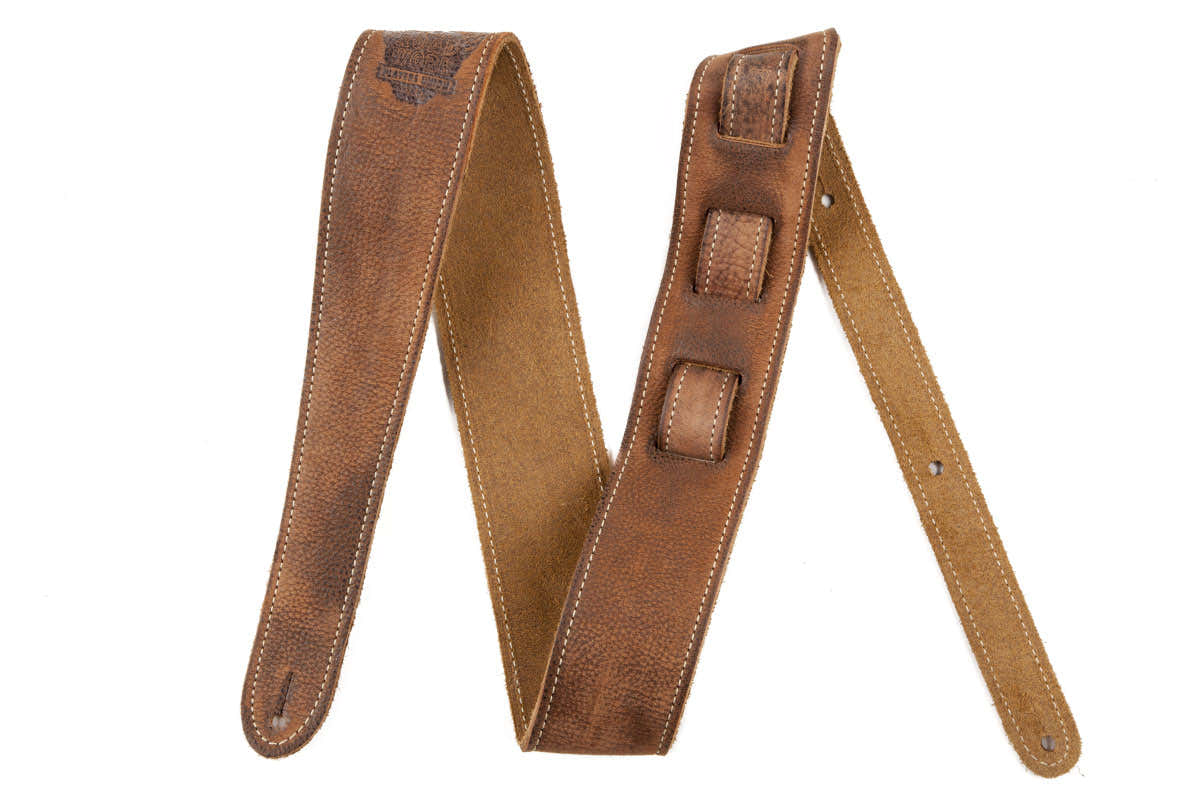 Road Worn Gurt Braun