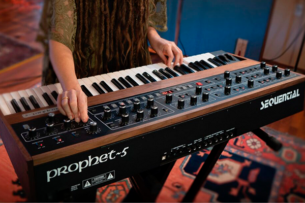synthesizer