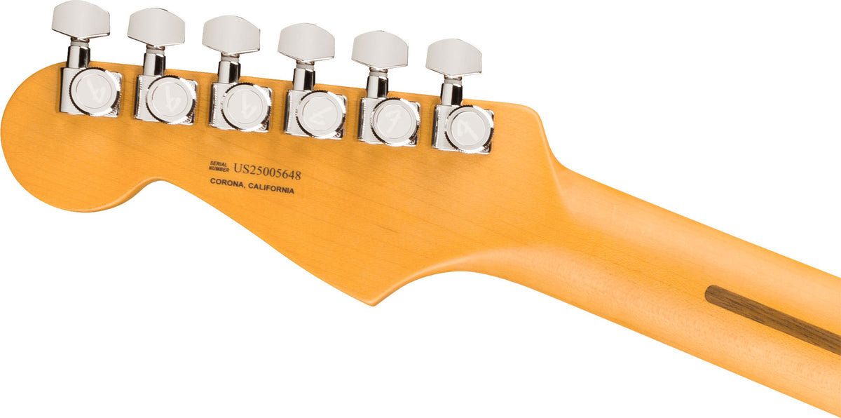 Stratocaster American Ultra Luxe Vintage Ice Blue Metallic