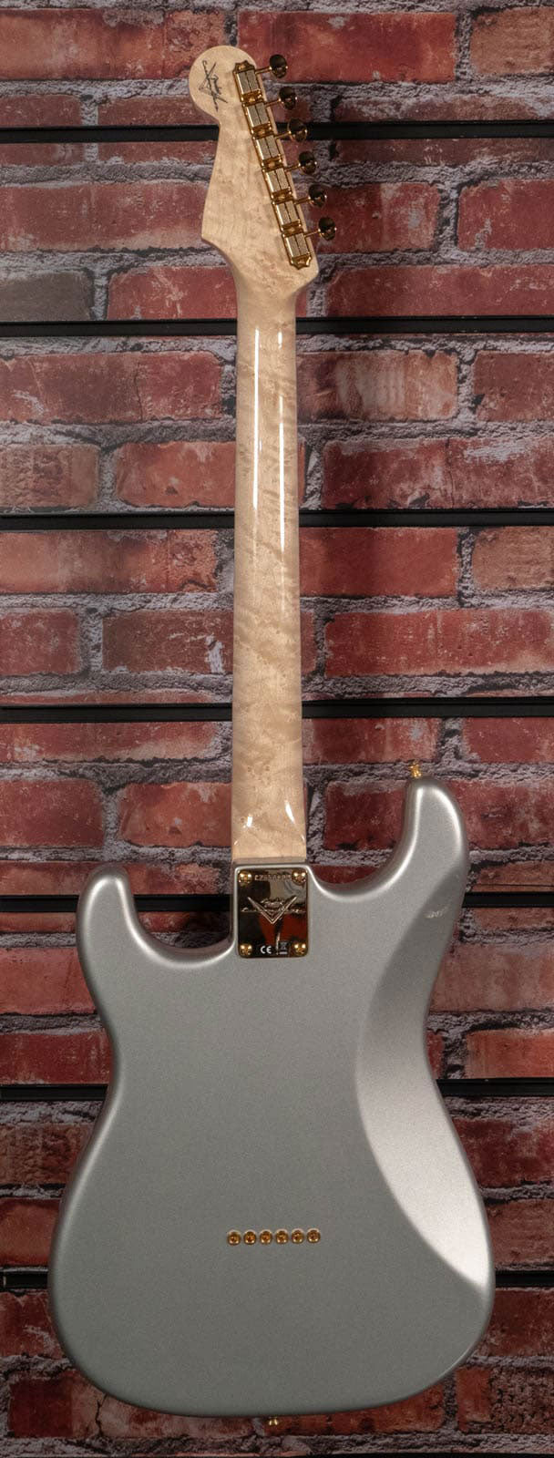 Stratocaster Robert Cray NOS mit GH Inca Silver Signature Artist 2025
