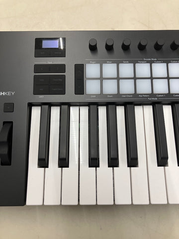 Launchkey 25 MK4 - B Stock