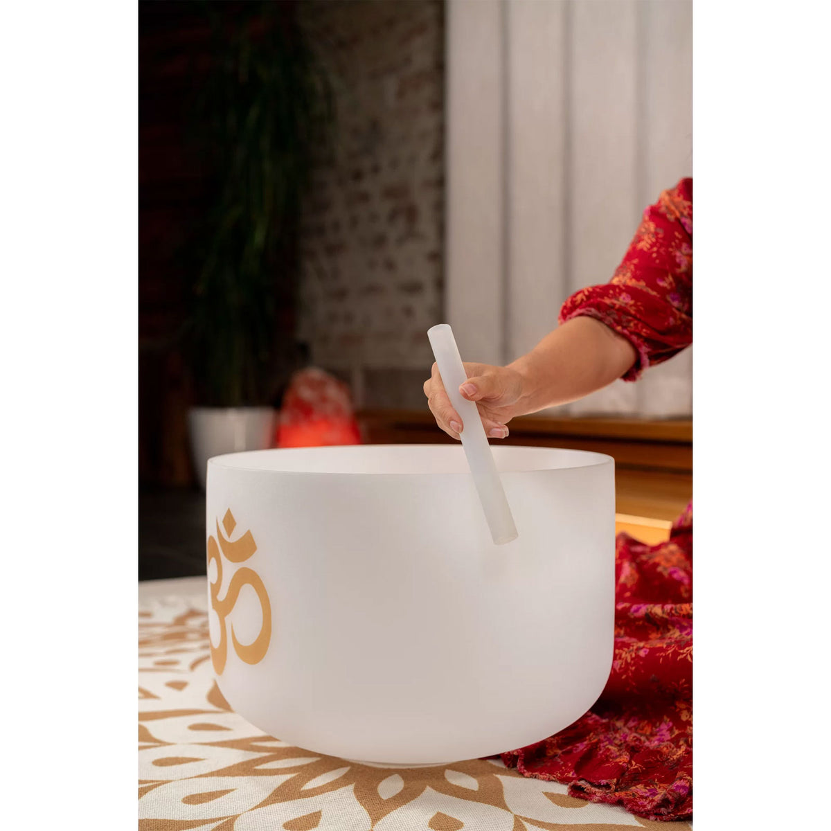 16" Om Crystal Singing Bowl 136.10 Hz / C#3