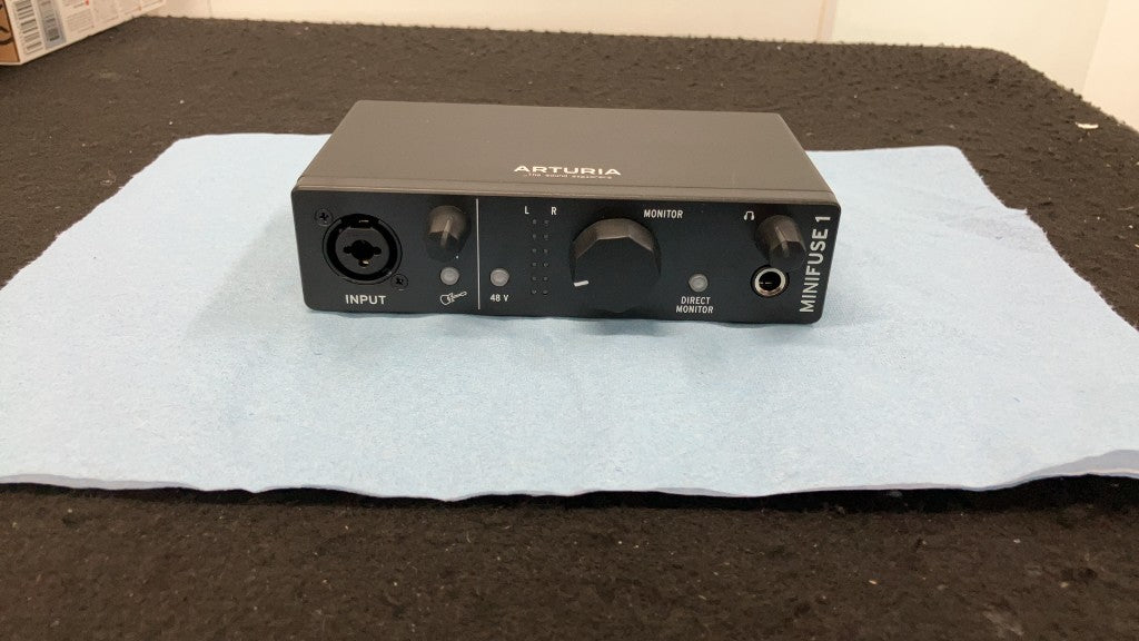 MiniFuse 1 Schwarz - B-Ware