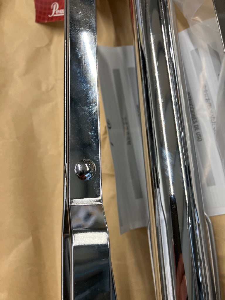 T-1035L - TWIN TOM STAND W-L-ROD - B Stock