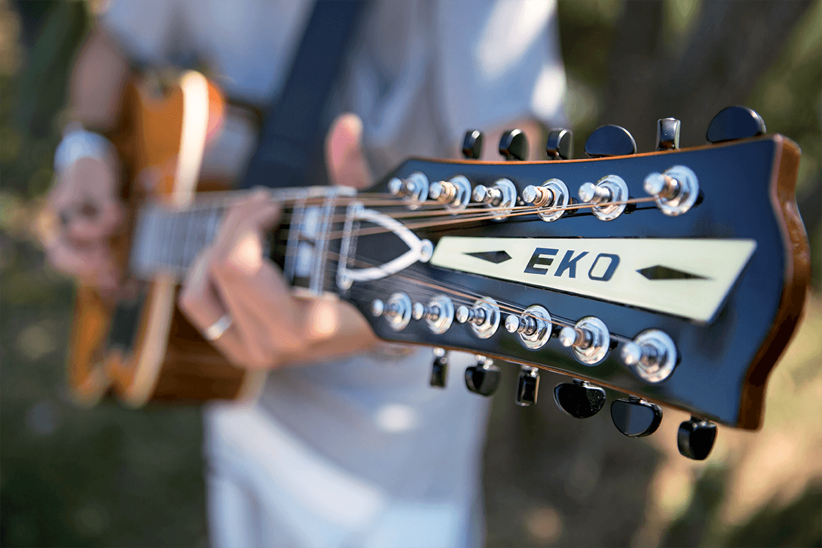 Ranger XII EQ Vintage-Neuauflage Dreadnought Natural Top gebeizt