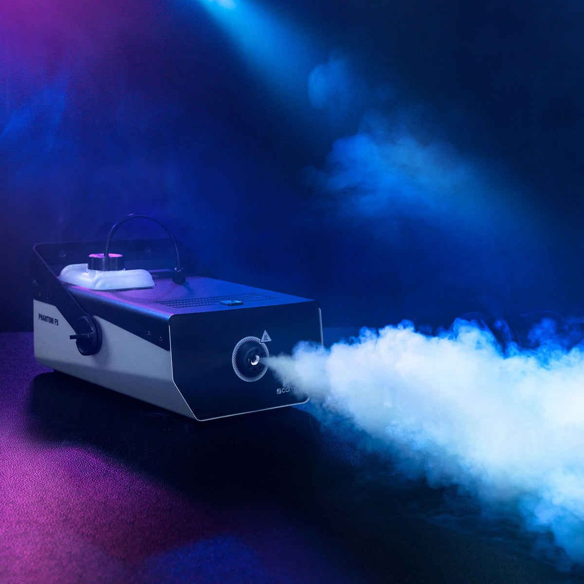 PHANTOM F5 - RAUCHMASCHINE 1500W MIT ZWEIFARBIGER BELEUCHTUNG