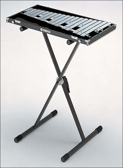 Yamaha YG-25D Etüde