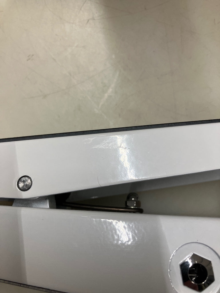 105Q CRYBABY - B Stock