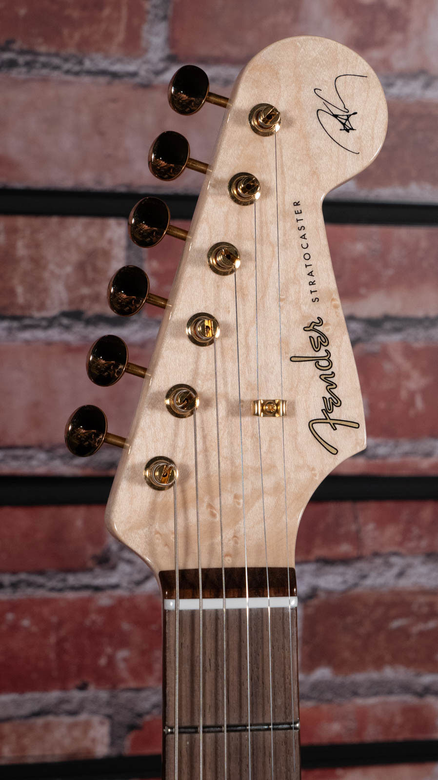 Stratocaster Robert Cray NOS mit GH Inca Silver Signature Artist 2025