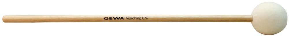 MARCHING 076