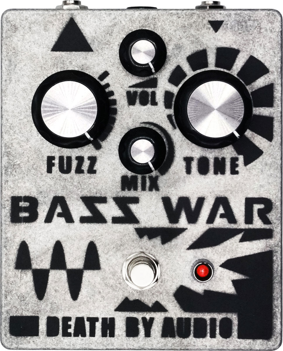 BASS WAR FUZZ
