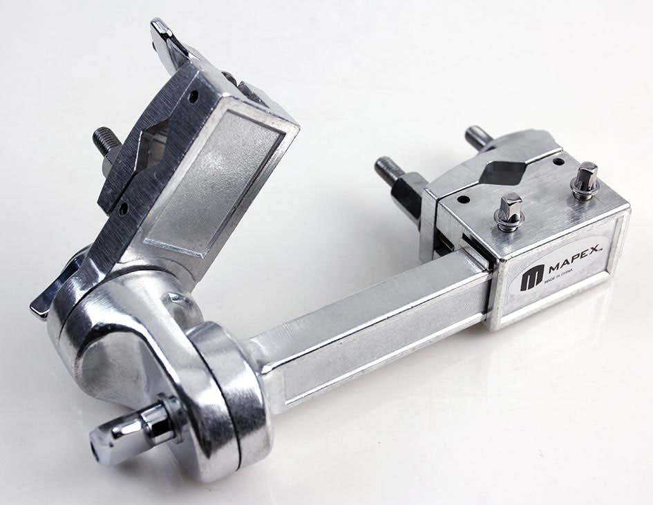MC903 - CLAMP 1 KNIESCHEIBE MITTELACHSE REGULIERBAR