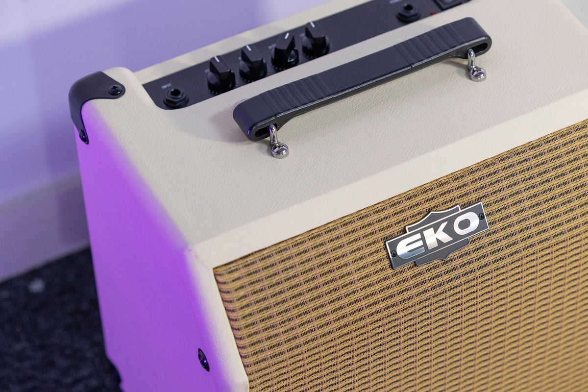 AC15 Elektroakustikverstärker 15W