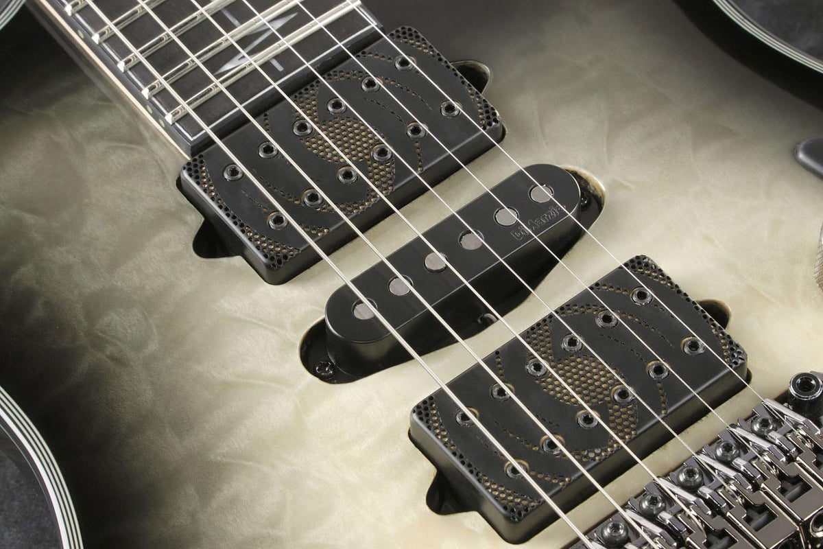 JIVA10-DSB Deep Space Blonde Signatur Nita Strauss