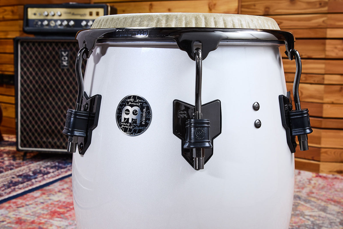 Artist Series Roberto Serrano Conga 11 3/4" /REMO® Fiberskyn Heads - Pearl White