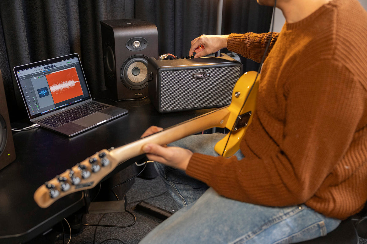 BAIO Amp 25 - kompakter Modeling-Verstärker + Effekte + Schlagzeug + Bluetooth