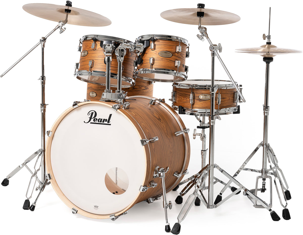 Decade Maple Artisan Rock 22" Satin Caramel Veil