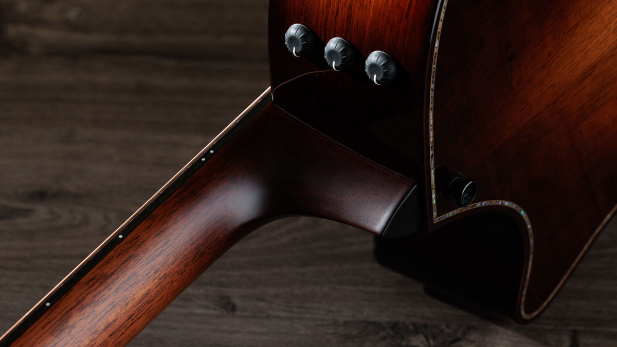 914Ce Builder's Edition Grand Auditorium Sinker Redwood
