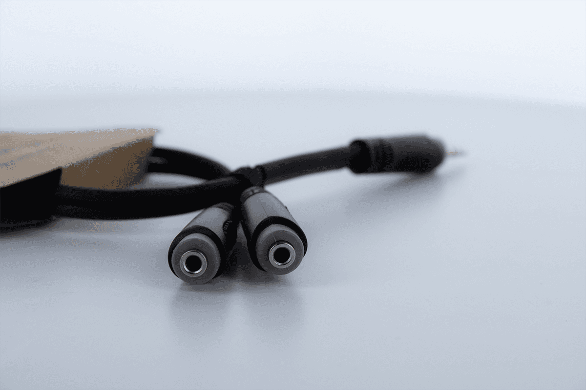 Y-Kabel Stereo-Mini-Klinke/2 Stereo-Mini-Klinkenbuchsen 30 CM