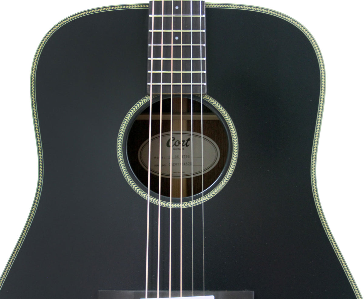 Essence D4 Black Top