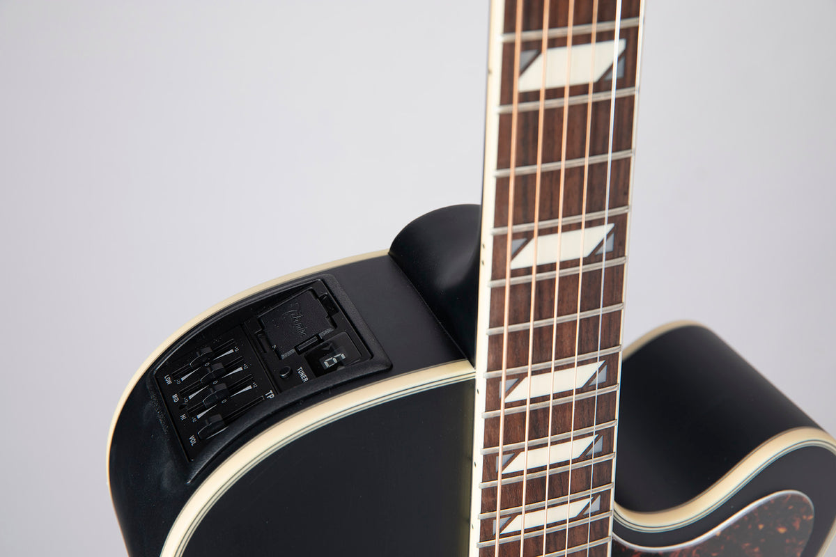 GN73CE SB Nex Cutaway Satin-Schwarz