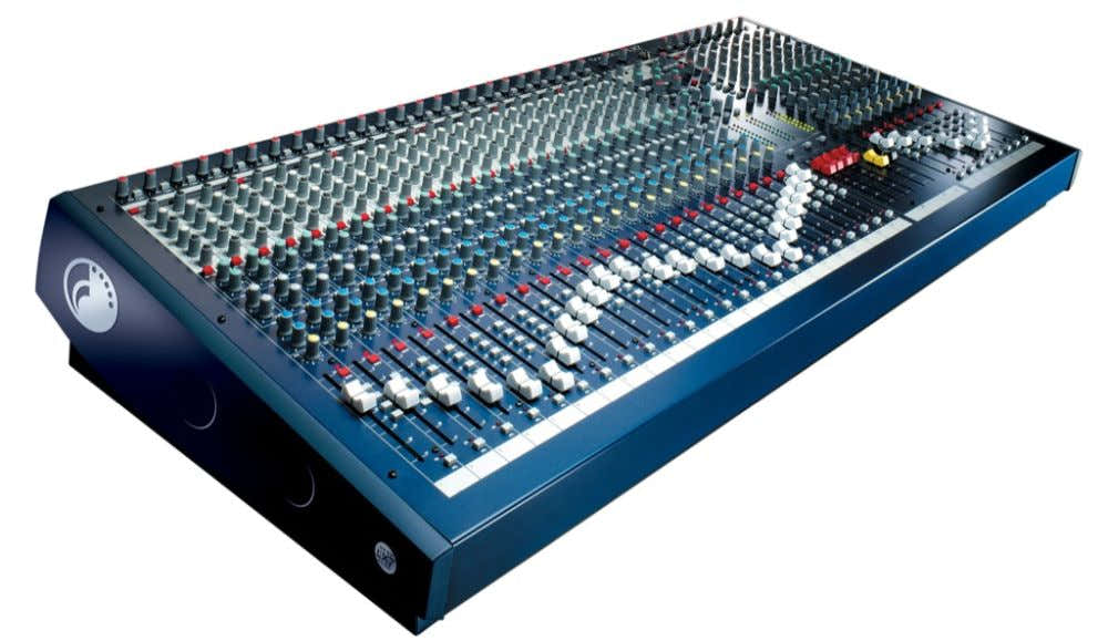 LX7ii 24