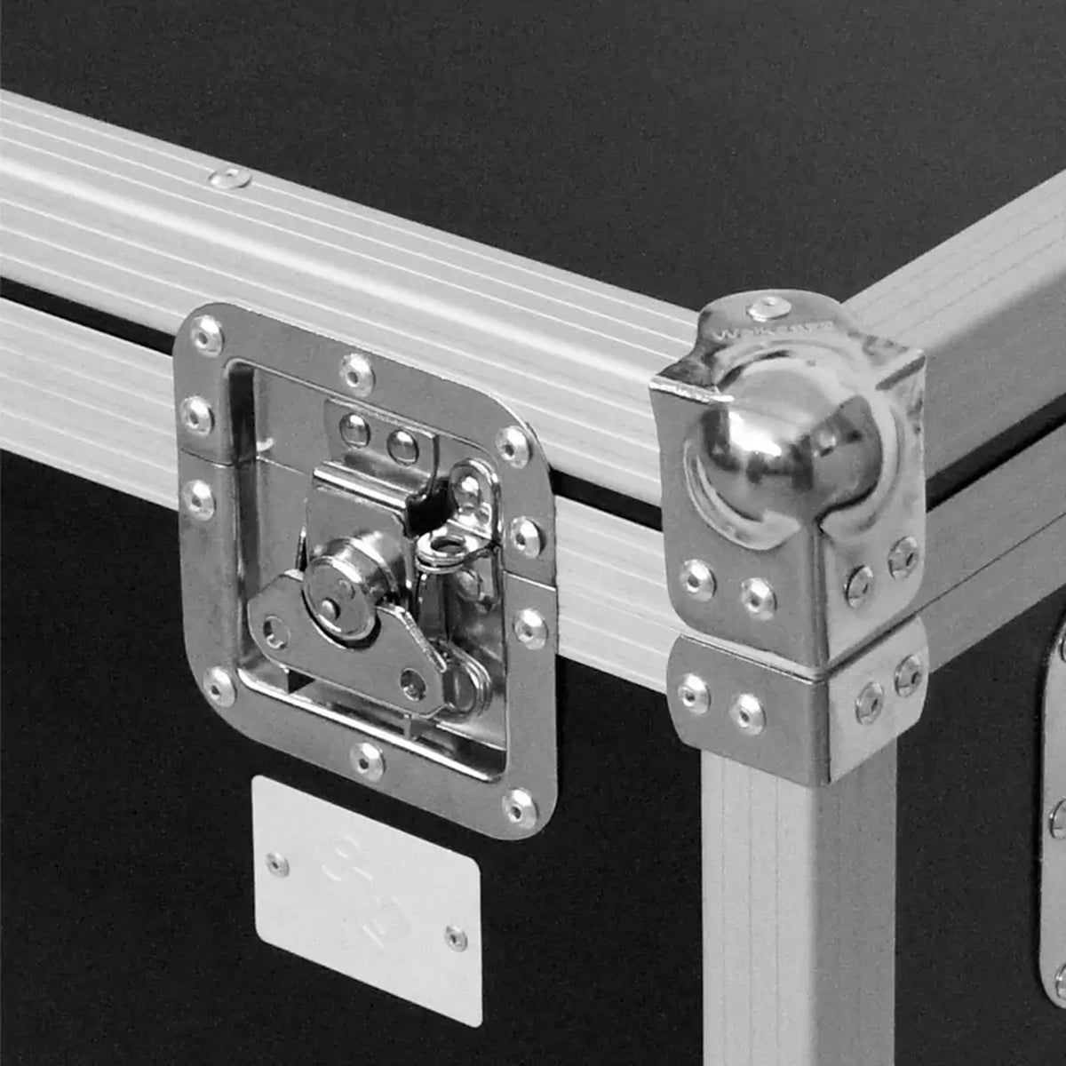 Access Case 60x30