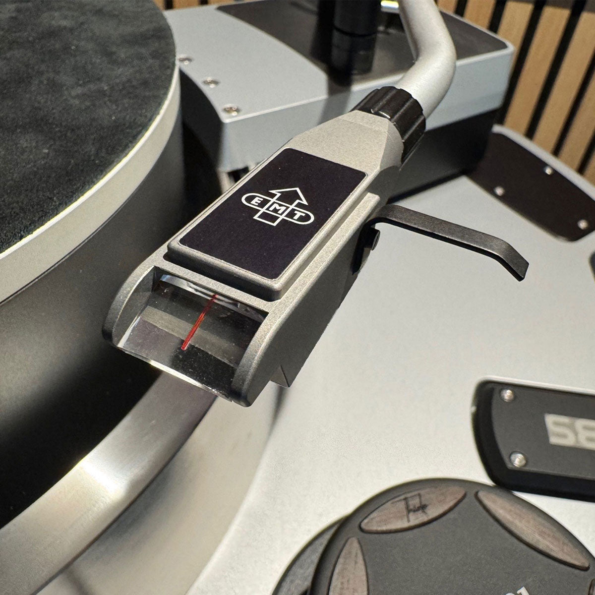 EMT Thorens Tondose