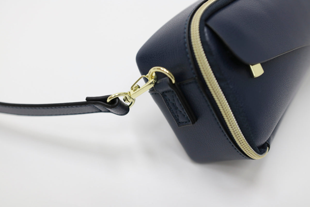 Legato Largo Cover - Blue
