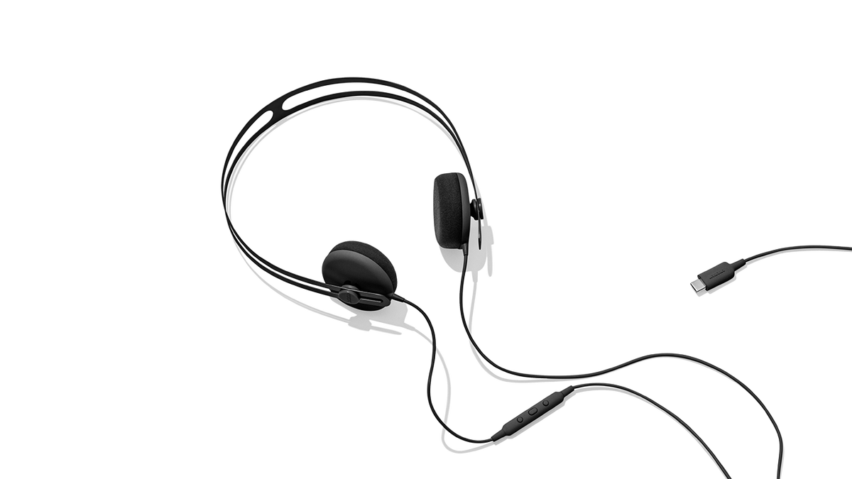 Tracks USB-C