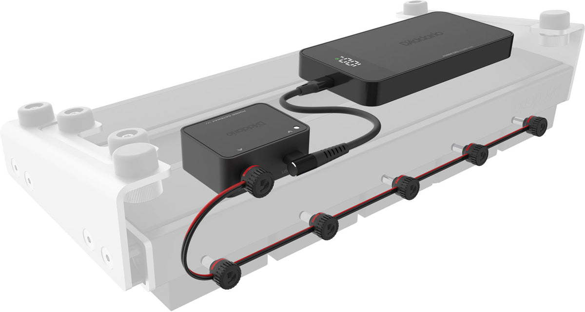 XPND Batterieset für die Pedalstromversorgung mit internationalen Steckern