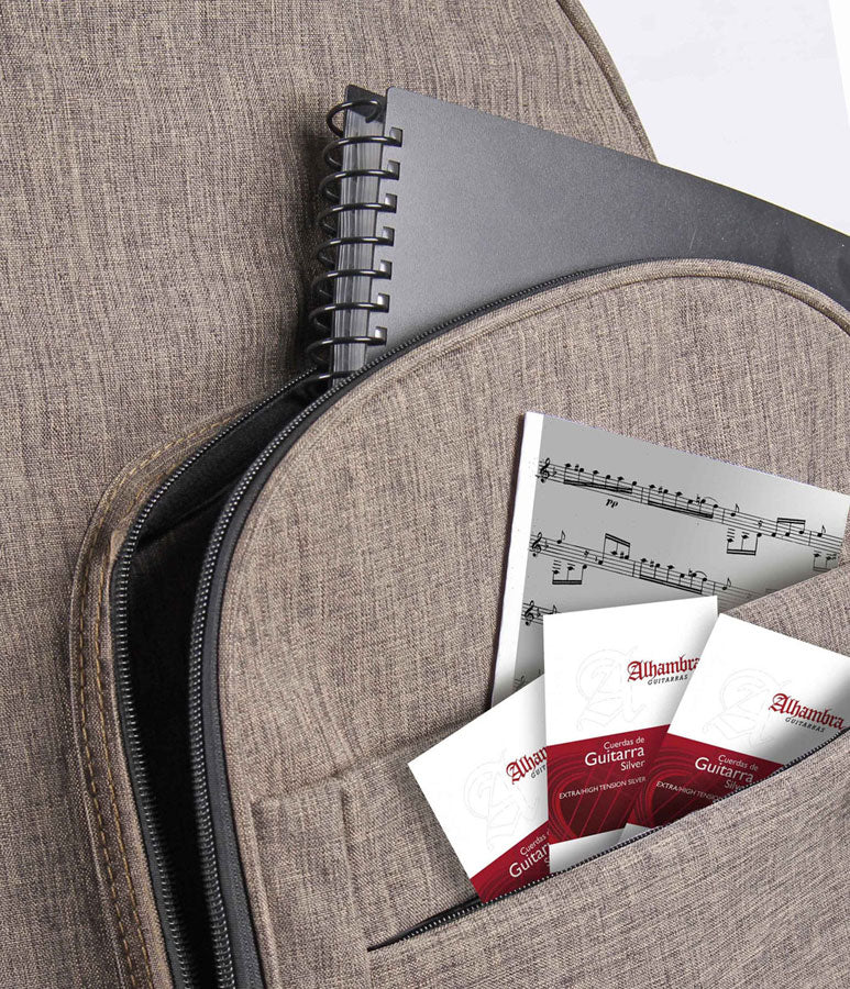 Student 1C Ht + 9738 25mm Gigbag