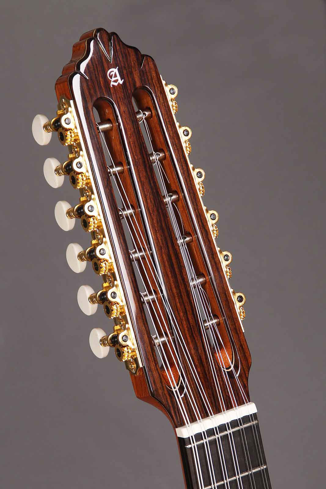 Concert L-11P A Lutes + 9564 Case