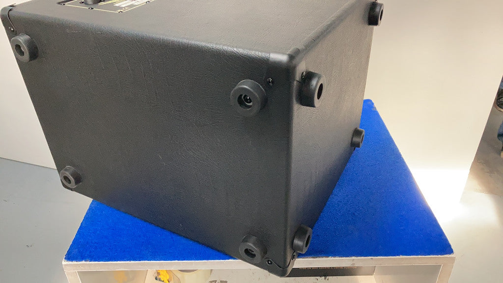 Rootmaster 1X12 300W 8ohms - Stock B