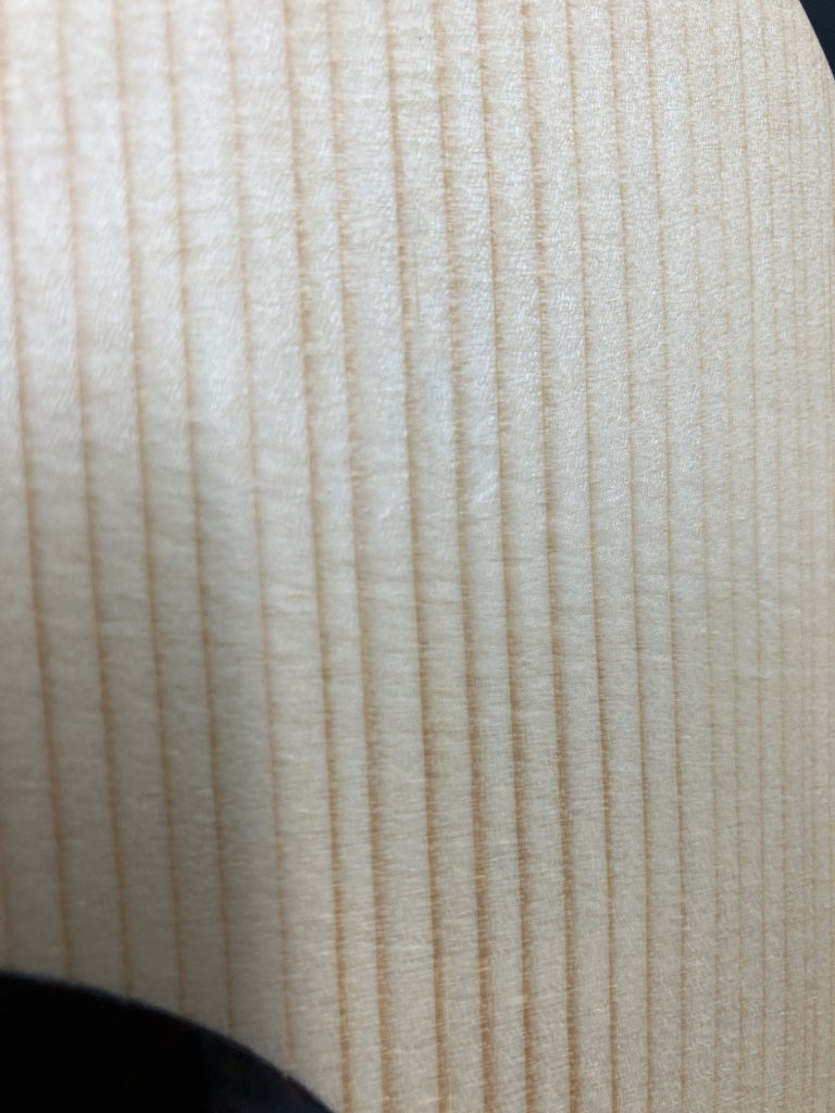 D-X2E Sitka/Mahogany Hpl - B Stock