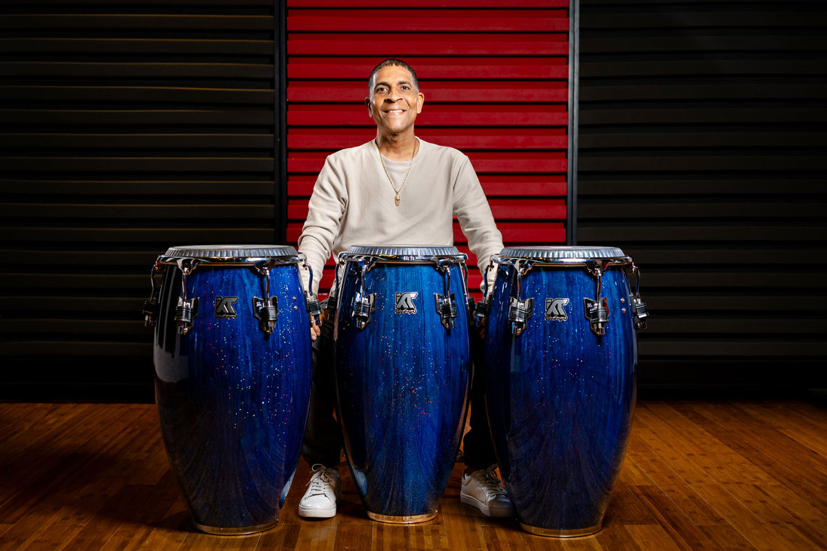 Artist Series William Kachiro Conga 11 3/4" /REMO® Black Calfskin Skyndeep Heads - Blue Wave