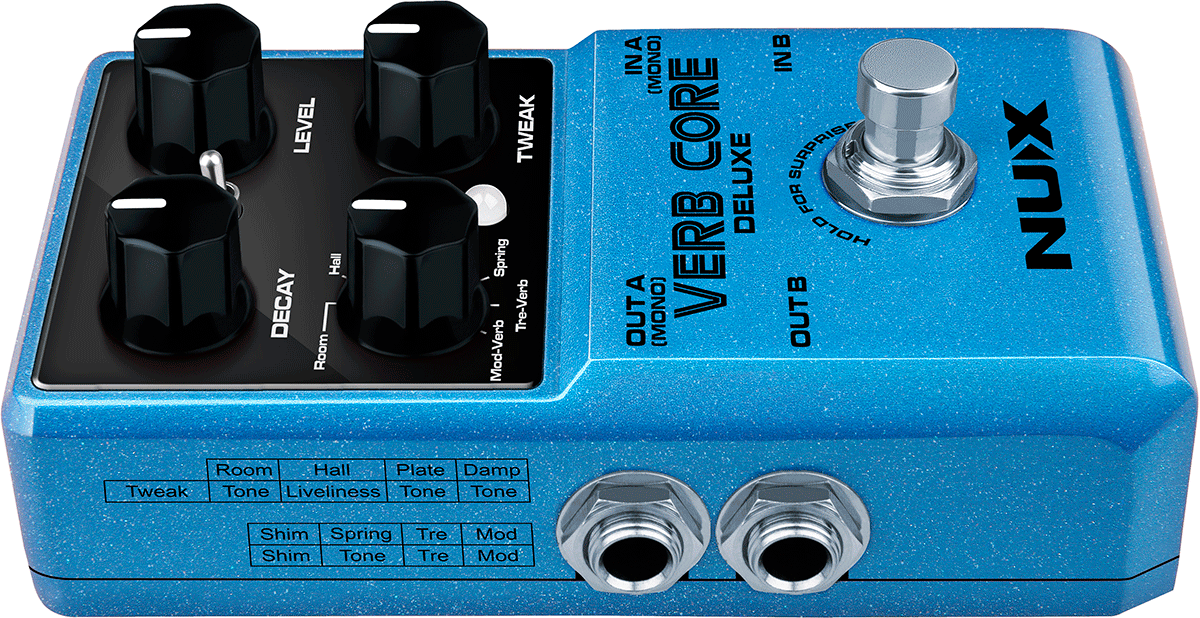 8 VERSCHIEDENE REVERB-SOUNDS IN EINEM KOMPAKTEN UND ROBUSTEN GEHÄUSE