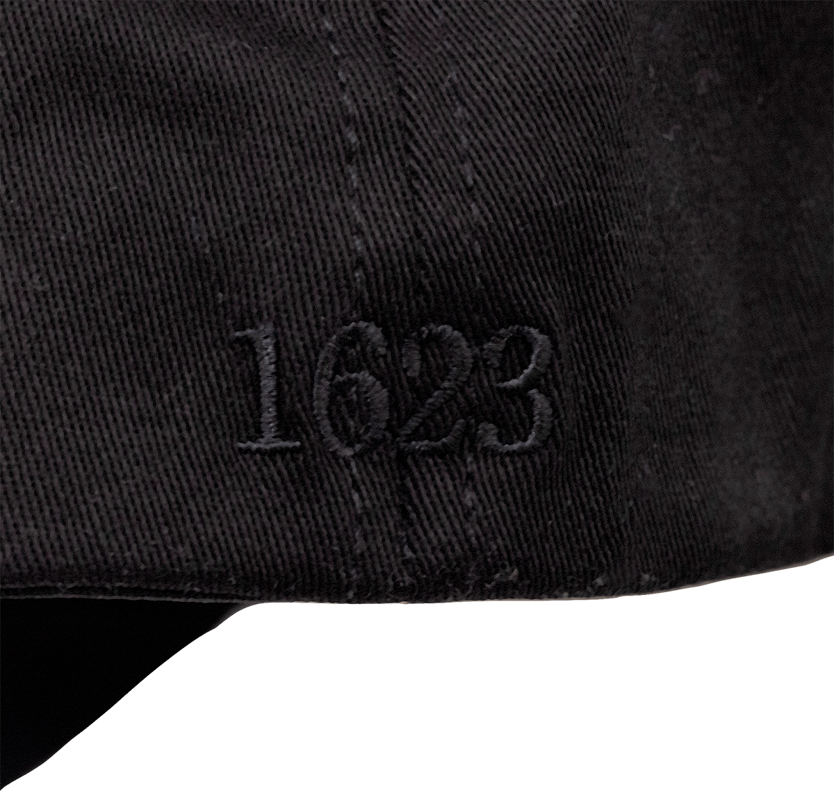 Black Cap "Stretch Fit" L/Xl