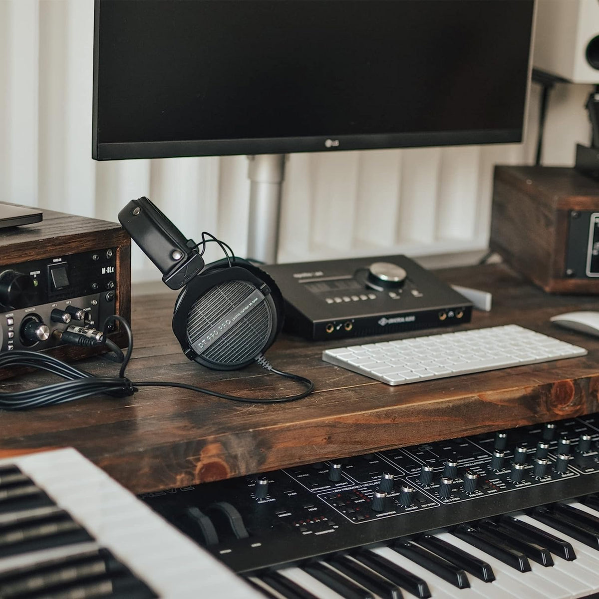 DT-990 Pro 80 Ohms Schwarz