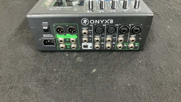 Mackie Onyx 8